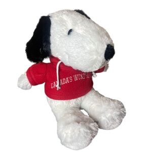 Vintage snoopy Canada wonderland souvenir plush stuffed rétro kids 2010